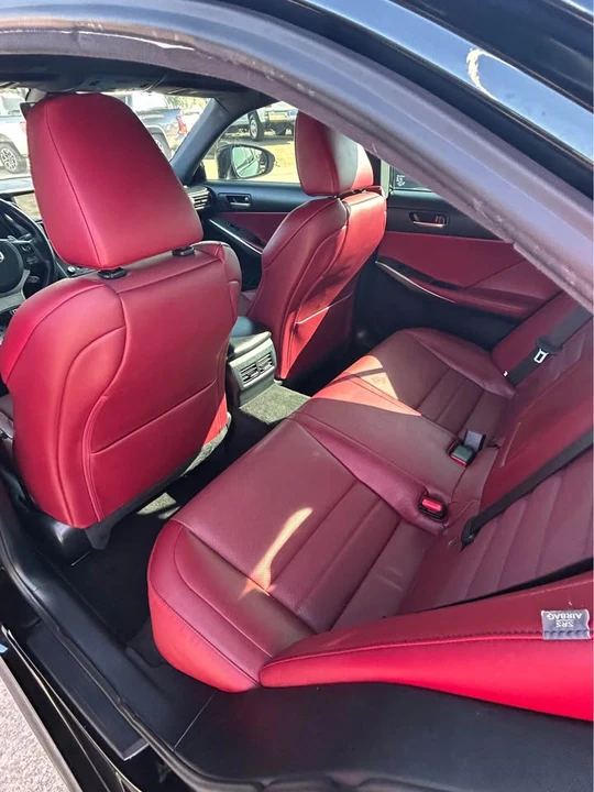 2020 Lexus IS 3rd Gen - Image 5 of 7
