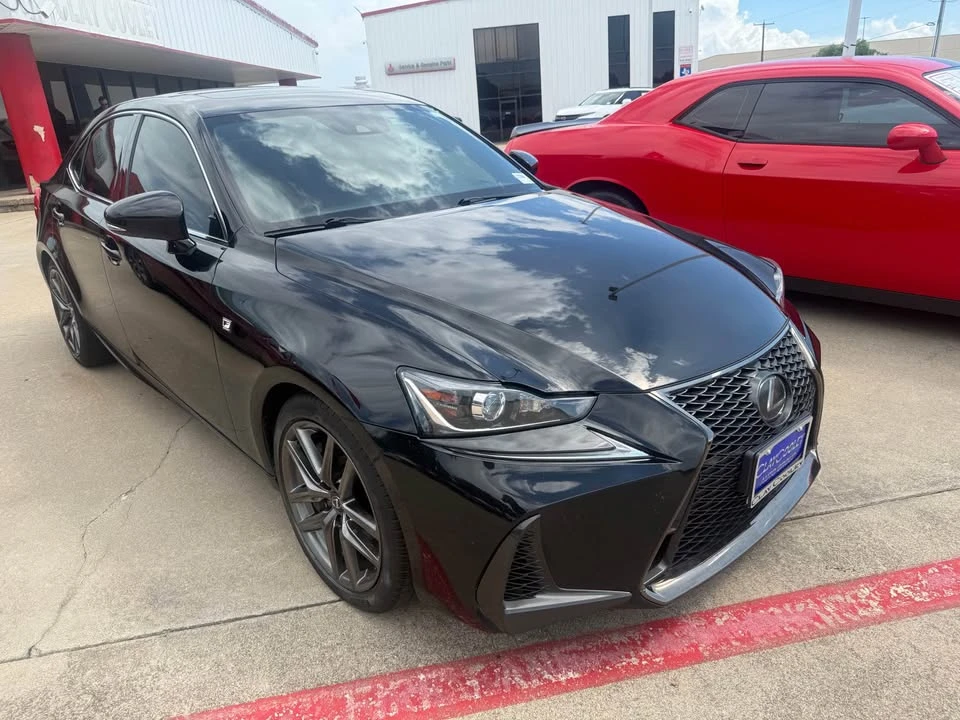 2020 Lexus IS 3rd Gen - Image 2 of 7