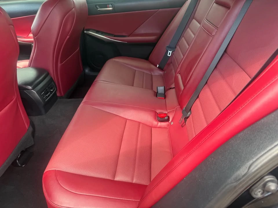 2020 Lexus IS 3rd Gen - Image 5 of 7
