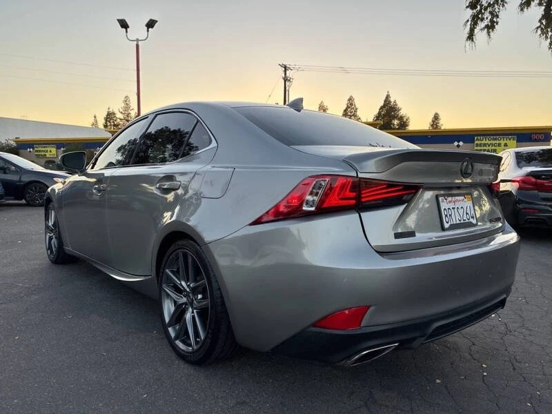 2020 Lexus IS 3rd Gen - Image 5 of 16