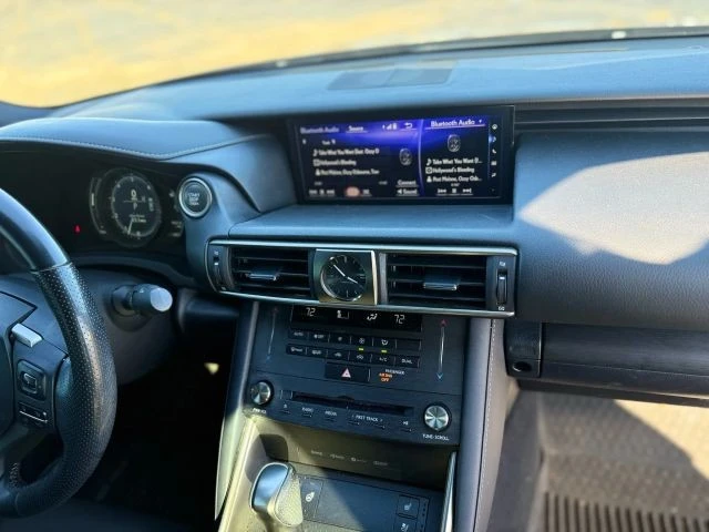 2020 Lexus IS 3rd Gen - Image 11 of 21