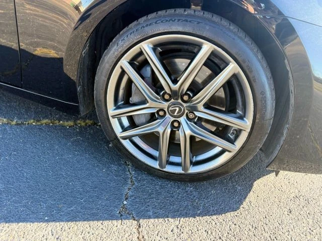 2020 Lexus IS 3rd Gen - Image 20 of 21