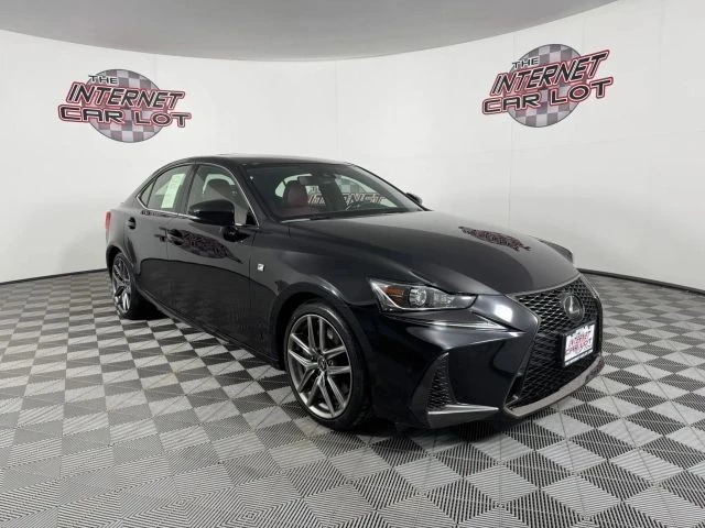 2020 Lexus IS 3rd Gen - Image 9 of 12