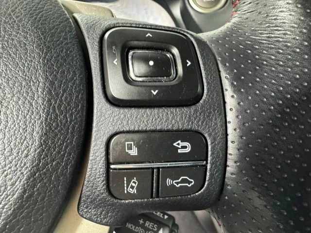 2020 Lexus IS 3rd Gen - Image 16 of 21
