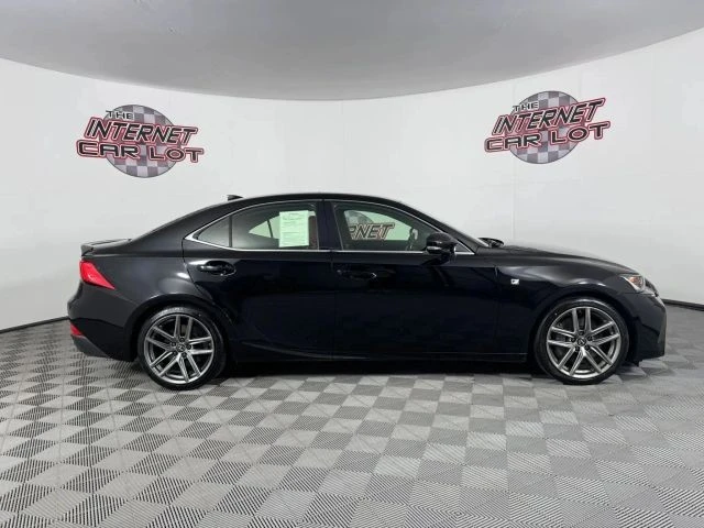 2020 Lexus IS 3rd Gen - Image 8 of 12