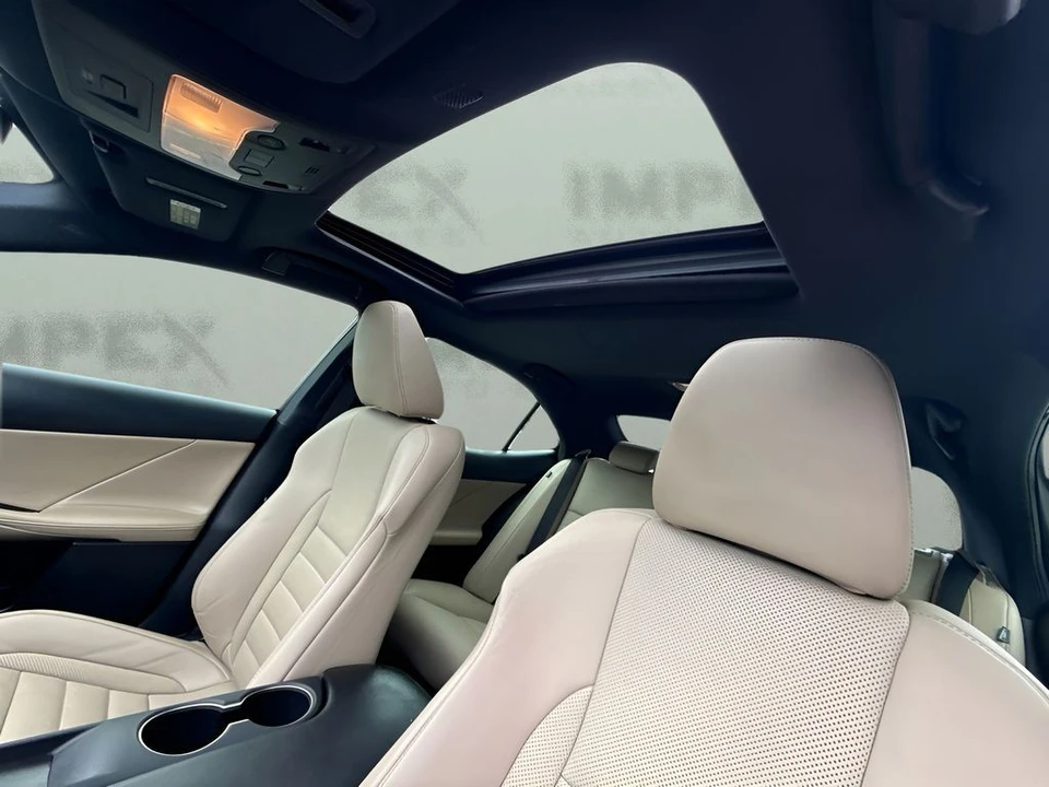 2020 Lexus IS 3rd Gen - Image 6 of 25