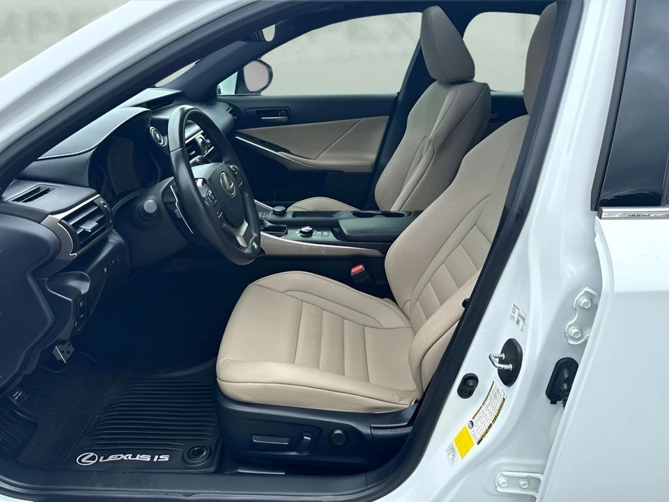 2020 Lexus IS 3rd Gen - Image 5 of 25