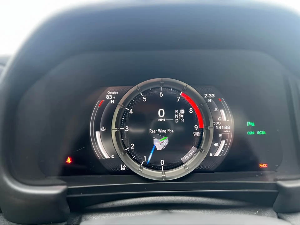 2020 Lexus LC - Image 11 of 17