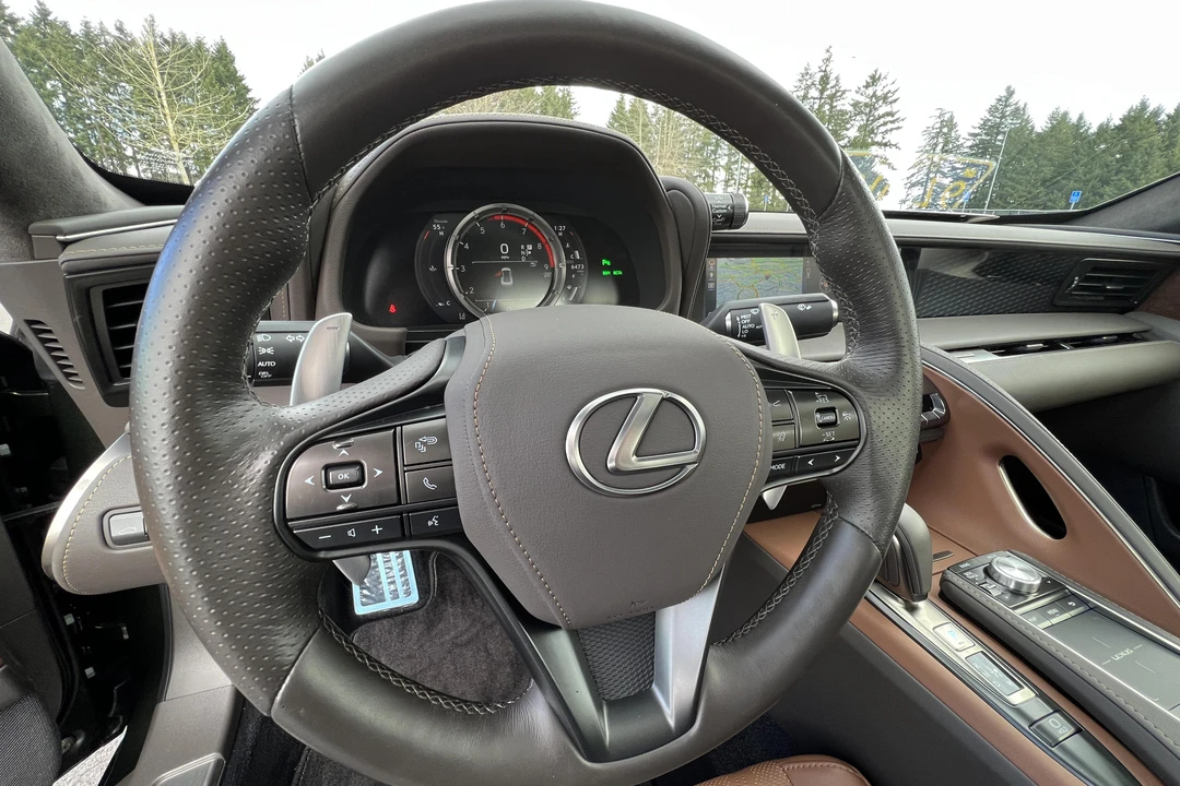 2020 Lexus LC - Image 6 of 9