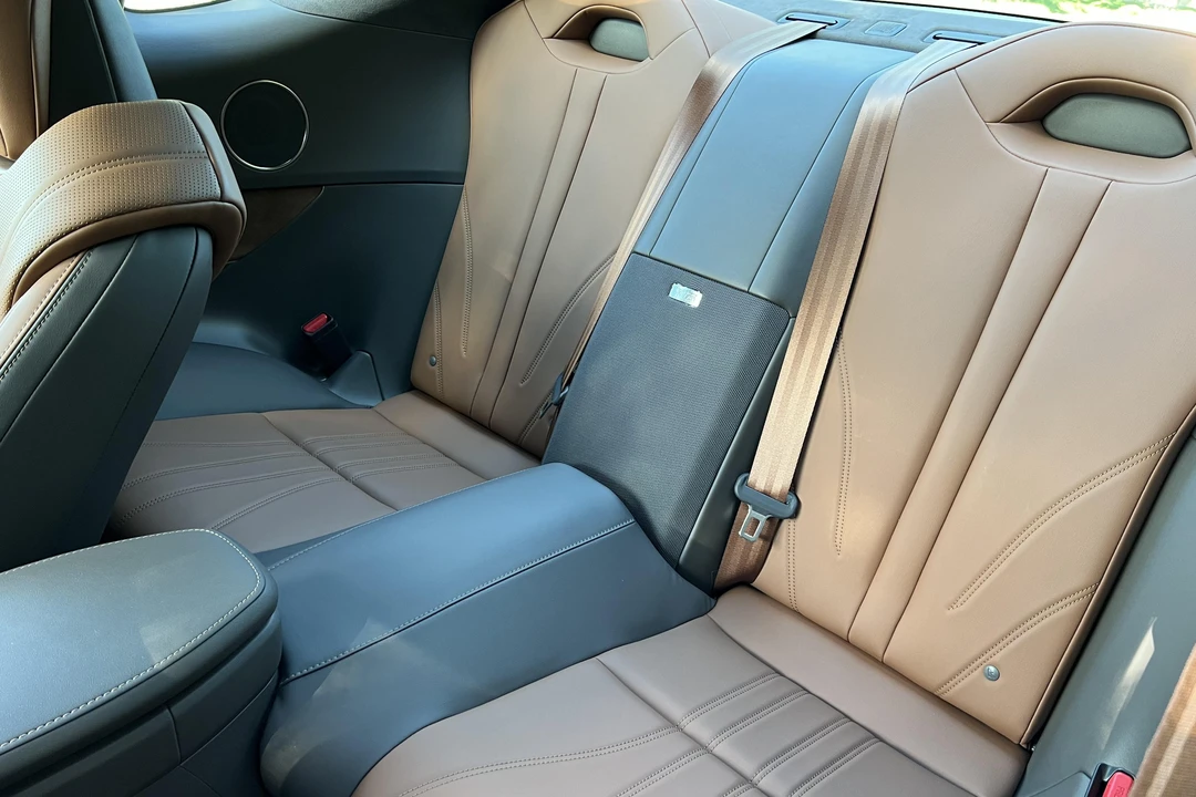 2020 Lexus LC - Image 8 of 9