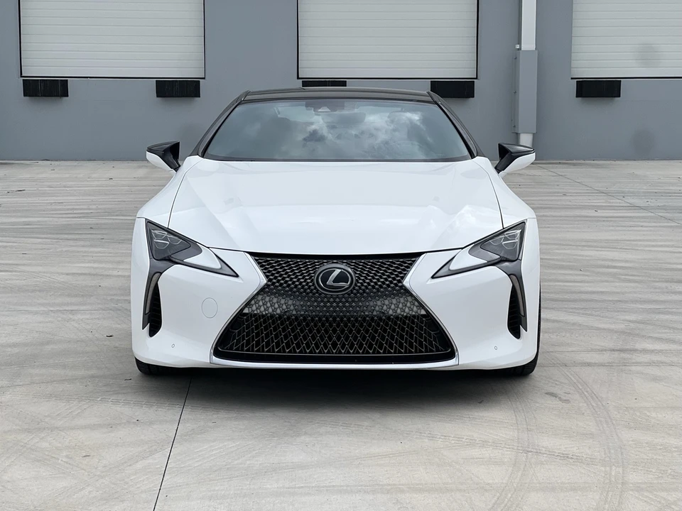 2020 Lexus LC - Image 7 of 21