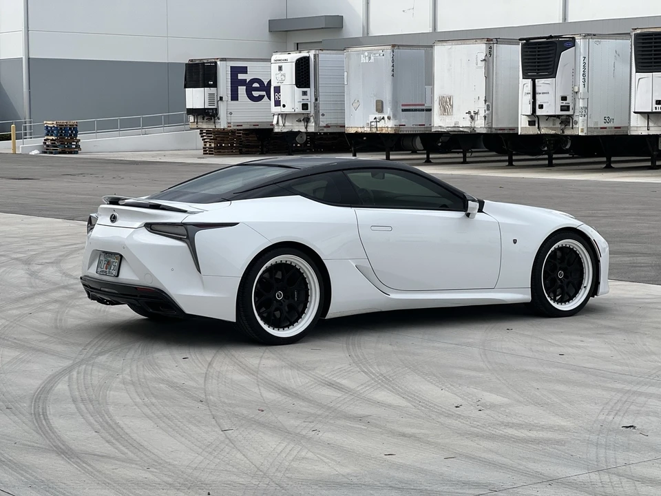 2020 Lexus LC - Image 3 of 21