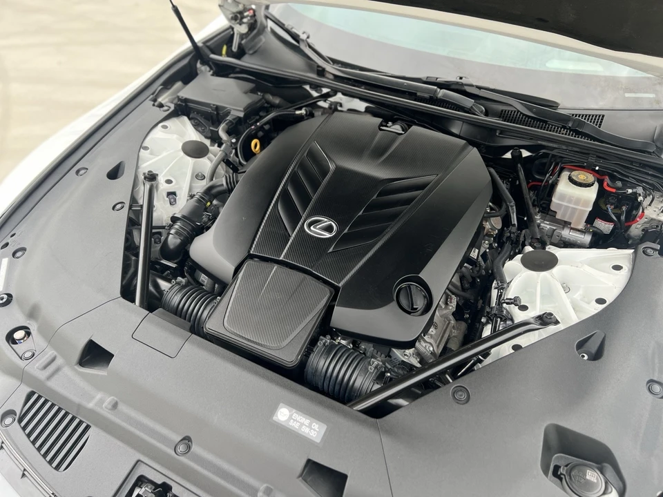 2020 Lexus LC - Image 21 of 21