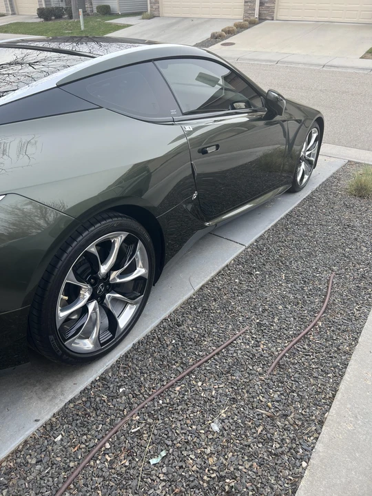 2020 Lexus LC - Image 13 of 31