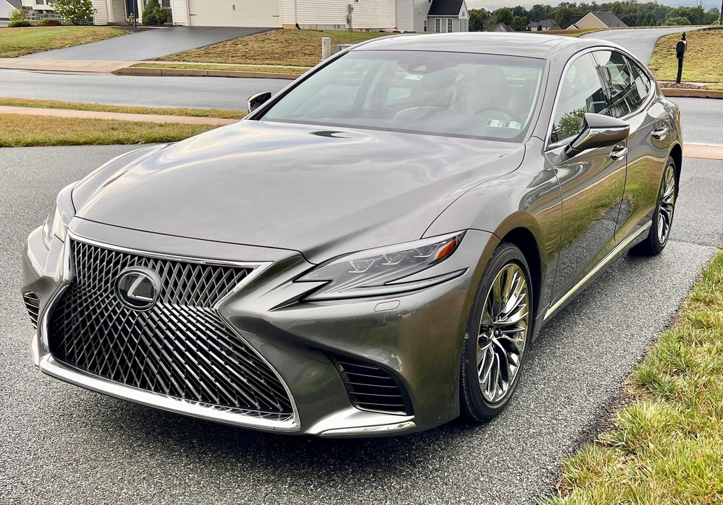 2020 Lexus LS 5th Gen - Image 6 of 31