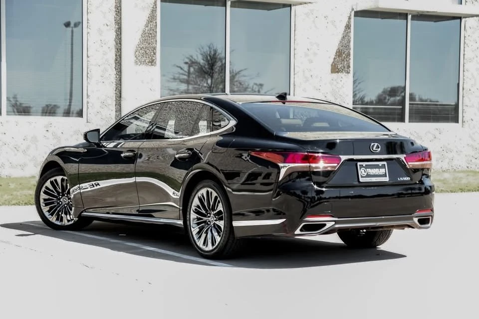 2020 Lexus LS 5th Gen - Image 8 of 18