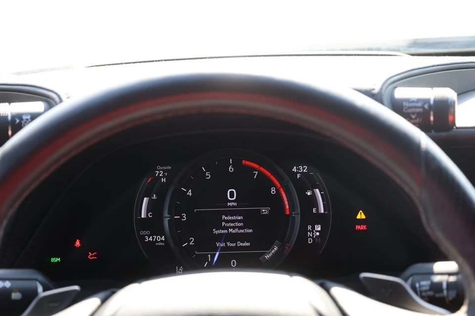 2020 Lexus LS 5th Gen - Image 18 of 20