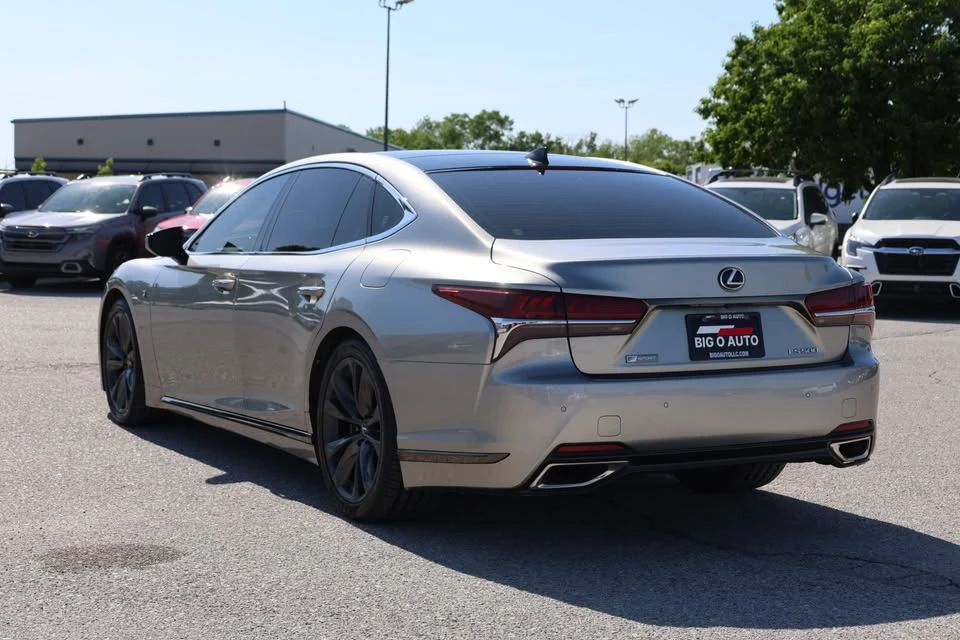 2020 Lexus LS 5th Gen - Image 11 of 20