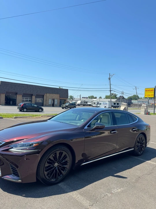 2020 Lexus LS 5th Gen - Image 9 of 22