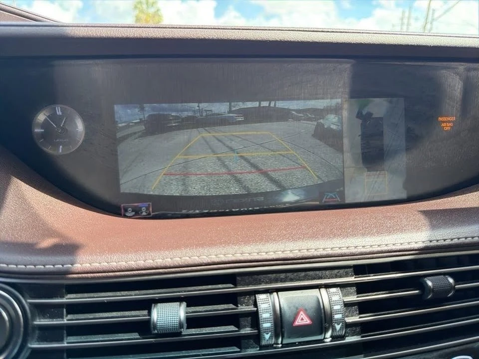 2020 Lexus LS 5th Gen - Image 10 of 20