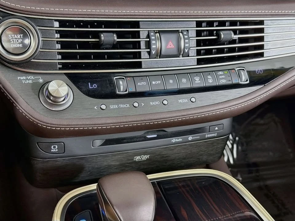 2020 Lexus LS 5th Gen - Image 10 of 20