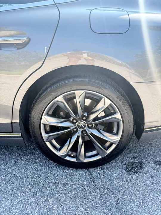 2020 Lexus LS 5th Gen - Image 7 of 12