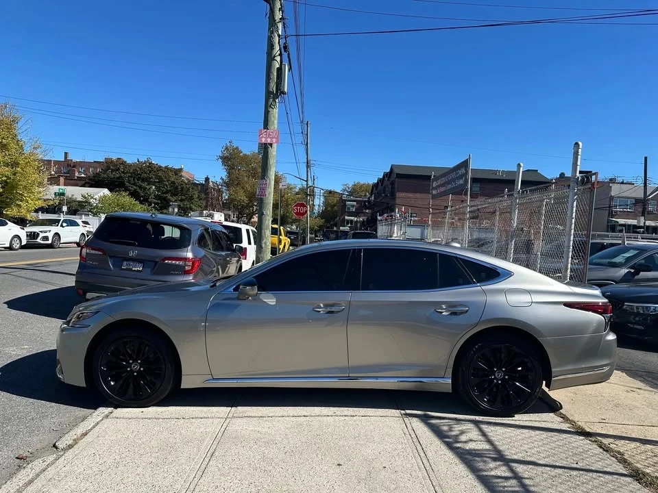 2020 Lexus LS 5th Gen - Image 4 of 13