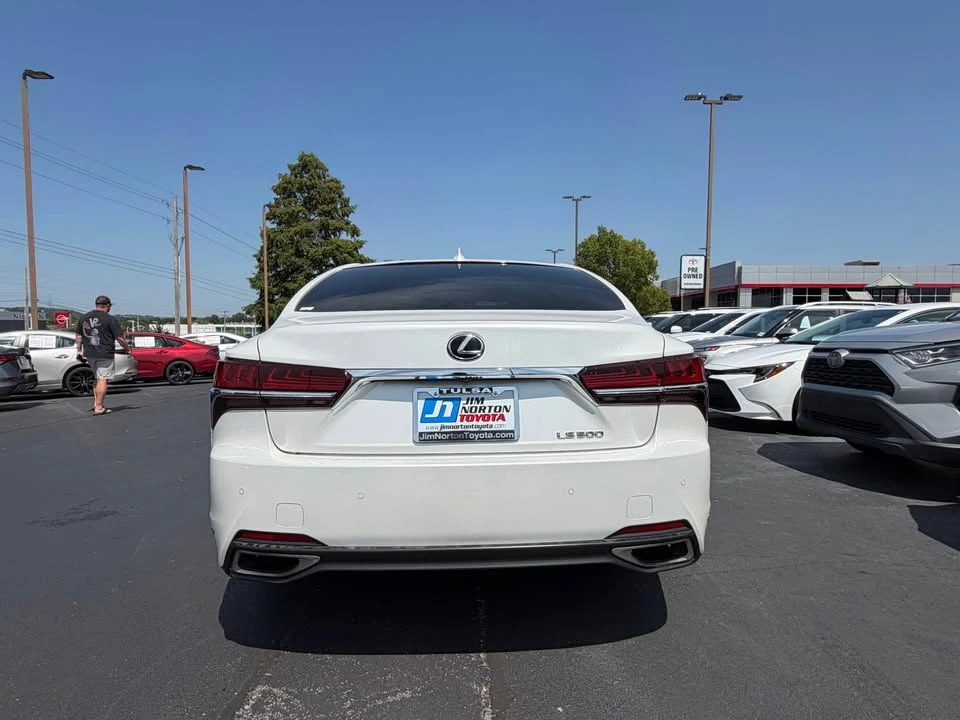 2020 Lexus LS 5th Gen - Image 4 of 14