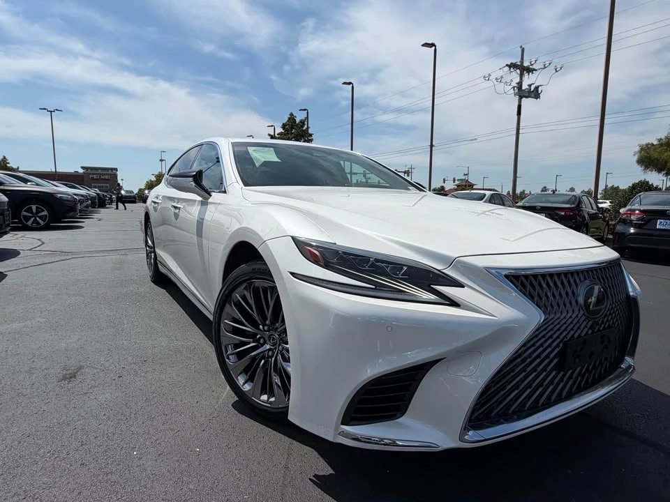 2020 Lexus LS 5th Gen - Image 6 of 14