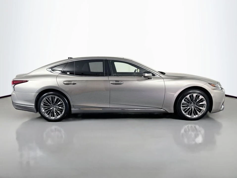 2020 Lexus LS 5th Gen - Image 4 of 20