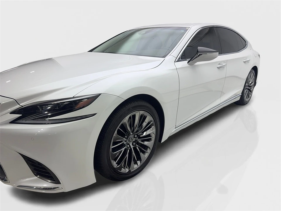 2020 Lexus LS 5th Gen - Image 11 of 21