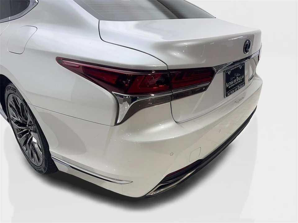 2020 Lexus LS 5th Gen - Image 19 of 21