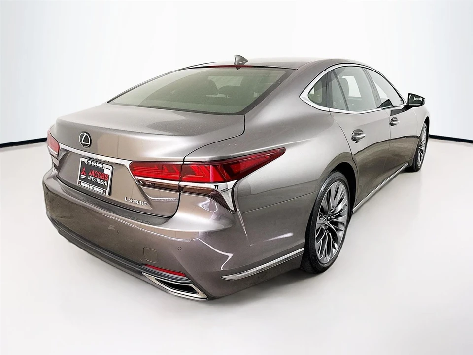 2020 Lexus LS 5th Gen - Image 7 of 14