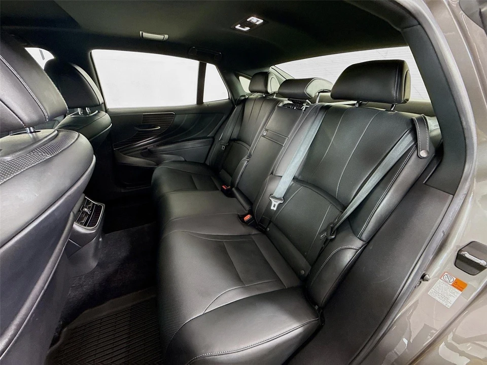 2020 Lexus LS 5th Gen - Image 18 of 21