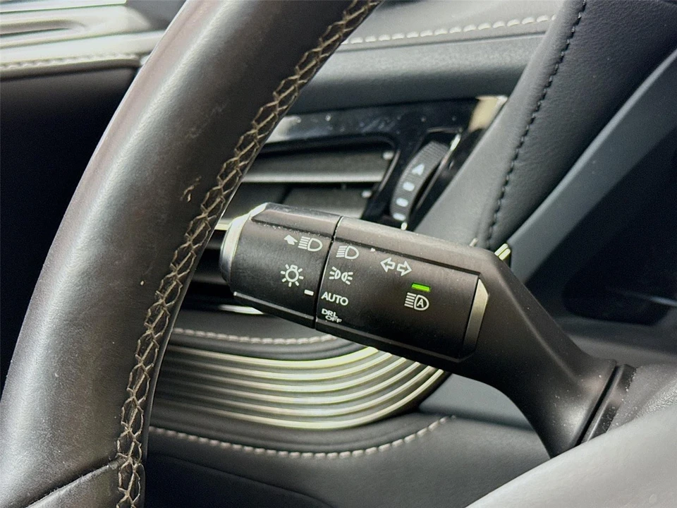 2020 Lexus LS 5th Gen - Image 5 of 21
