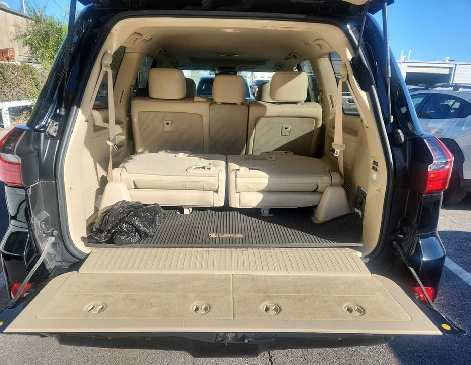 2020 Lexus LX 4th Gen - Image 7 of 15
