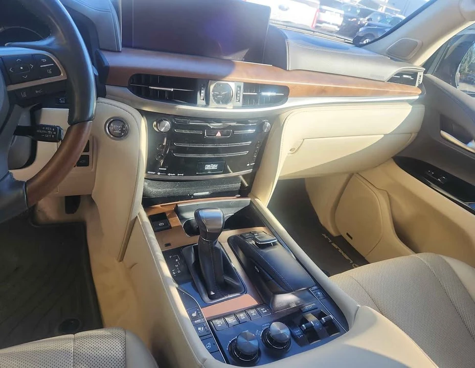 2020 Lexus LX 4th Gen - Image 15 of 15