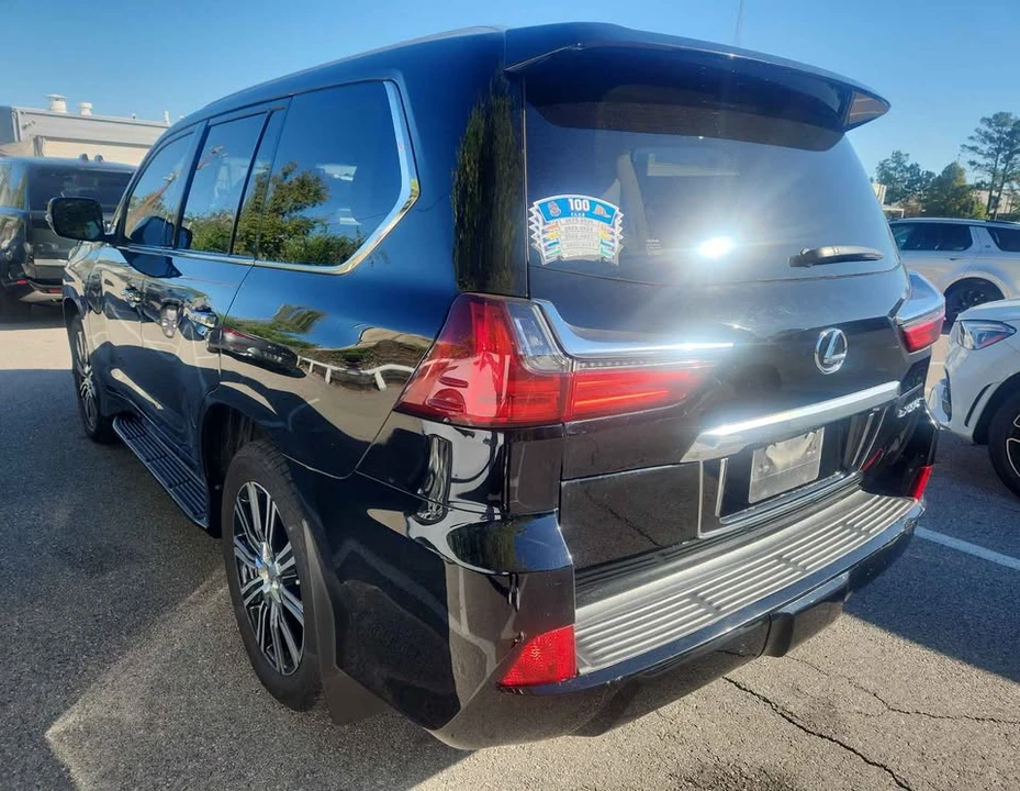 2020 Lexus LX 4th Gen - Image 5 of 15