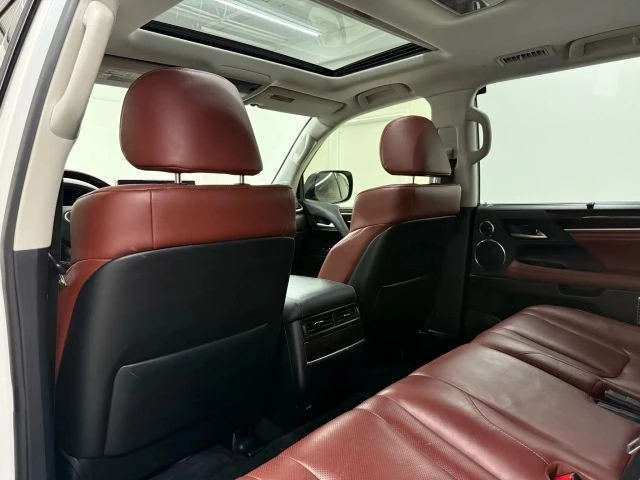 2020 Lexus LX 4th Gen - Image 15 of 21