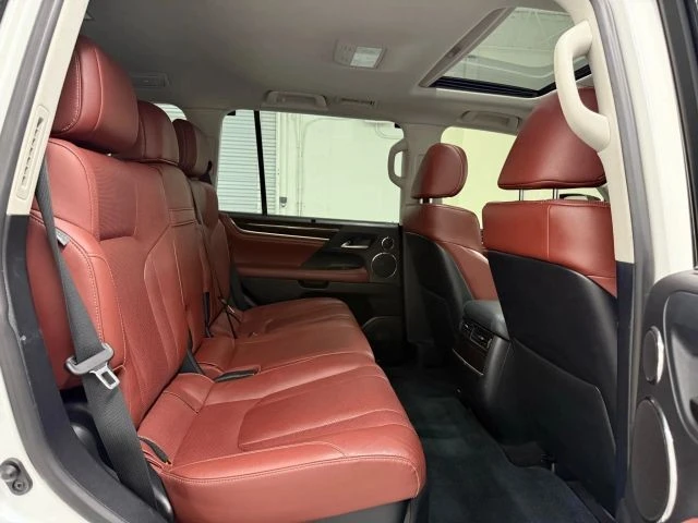 2020 Lexus LX 4th Gen - Image 18 of 21