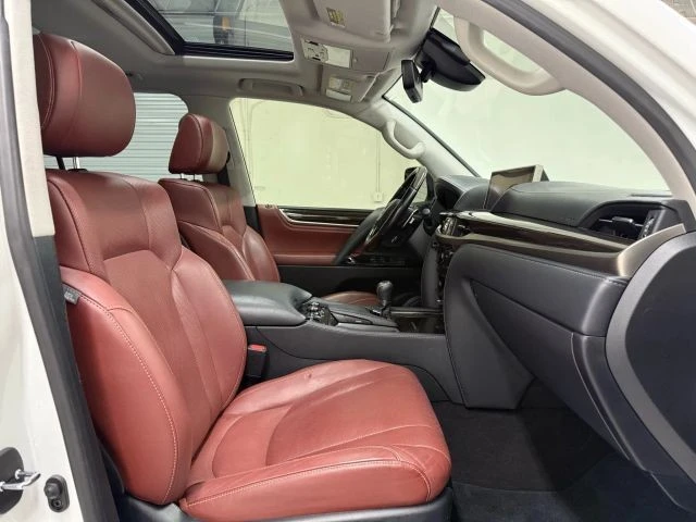 2020 Lexus LX 4th Gen - Image 13 of 21
