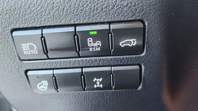 2020 Lexus NX 1st Gen - Image 24 of 31