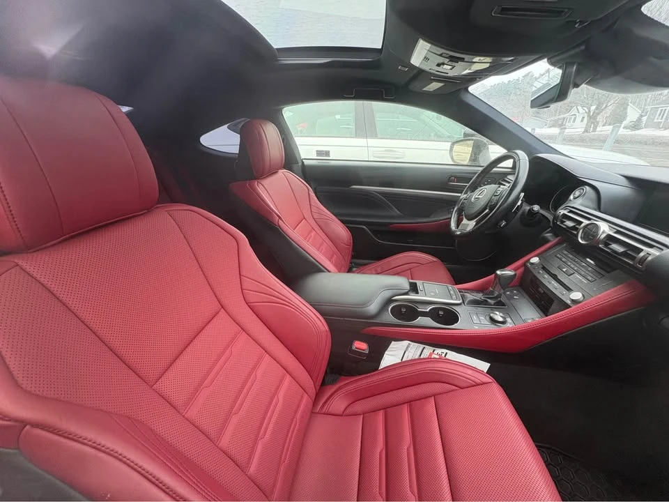 2020 Lexus RC - Image 3 of 4
