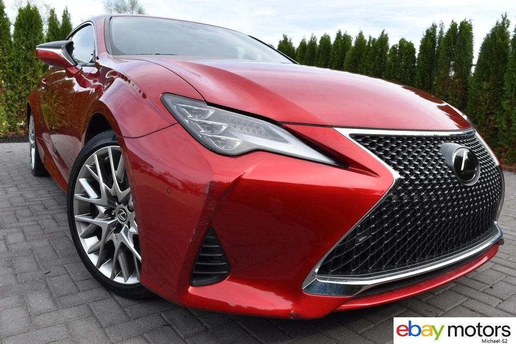 2020 Lexus RC - Image 2 of 24