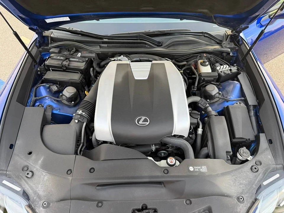 2020 Lexus RC F - Image 10 of 10
