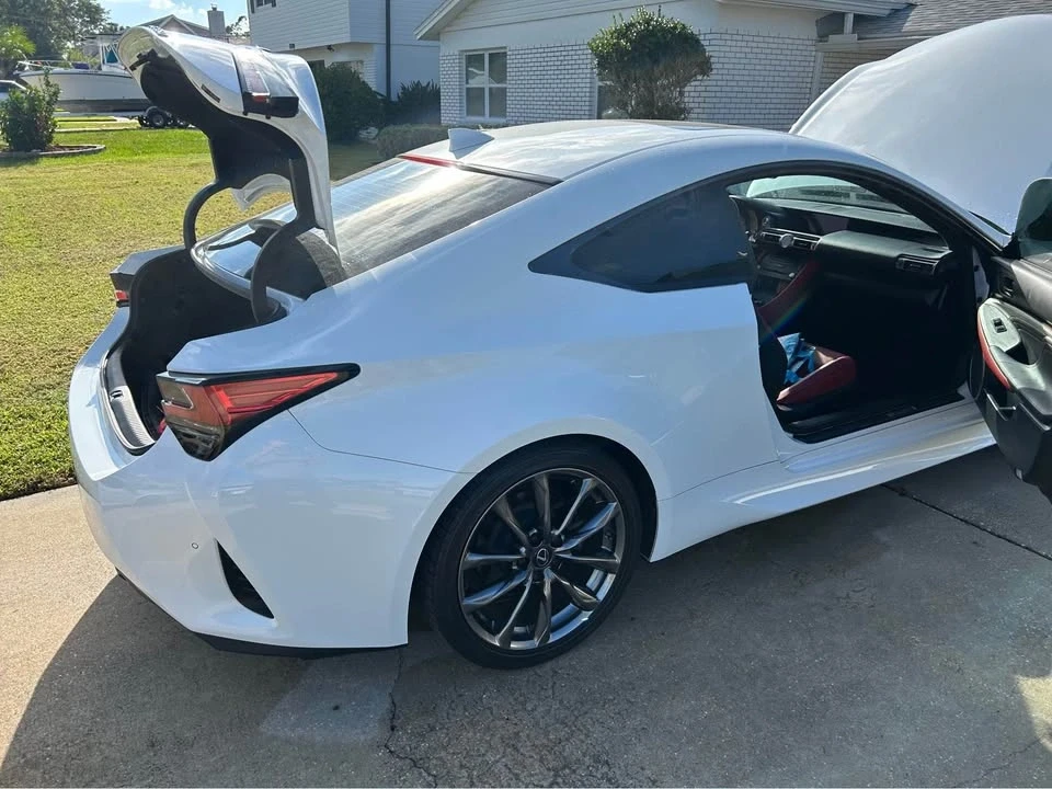 2020 Lexus RC F - Image 9 of 19