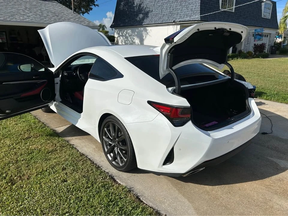 2020 Lexus RC F - Image 7 of 19
