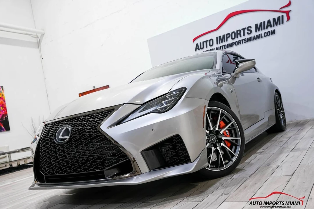 2020 Lexus RC F - Image 2 of 12