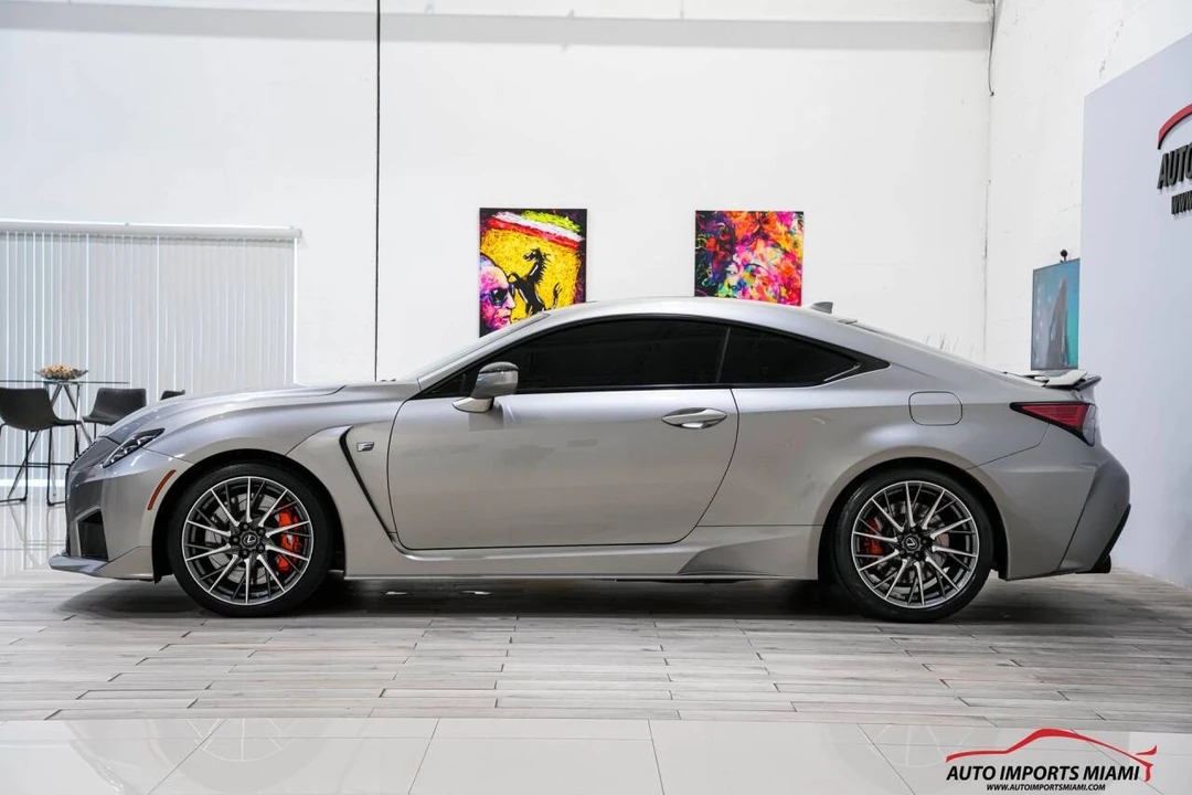 2020 Lexus RC F - Image 12 of 12