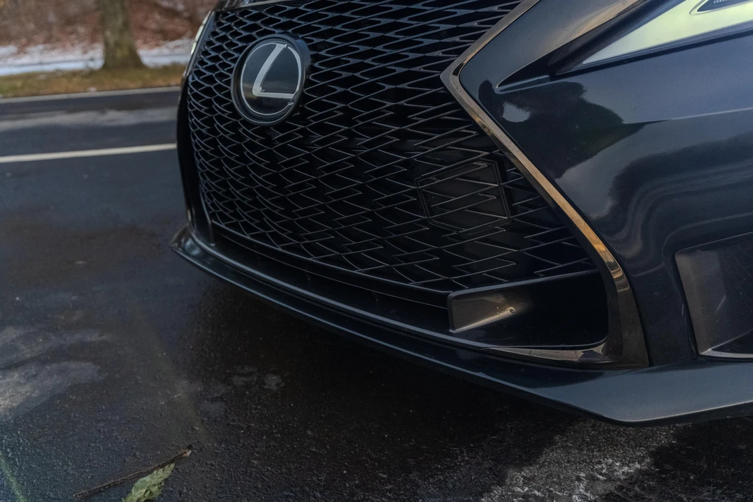 2020 Lexus RC F - Image 12 of 26